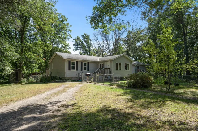 $685,000 | 2894 115th Avenue, Princeton, MN 55371