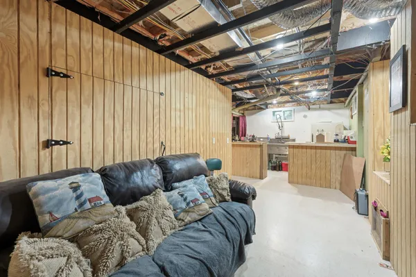 $685,000 | 2894 115th Avenue, Princeton, MN 55371