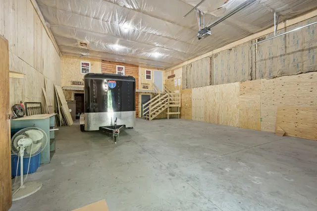 $685,000 | 2894 115th Avenue, Princeton, MN 55371