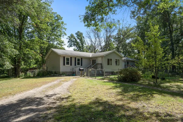 $685,000 | 2894 115th Avenue, Princeton, MN 55371