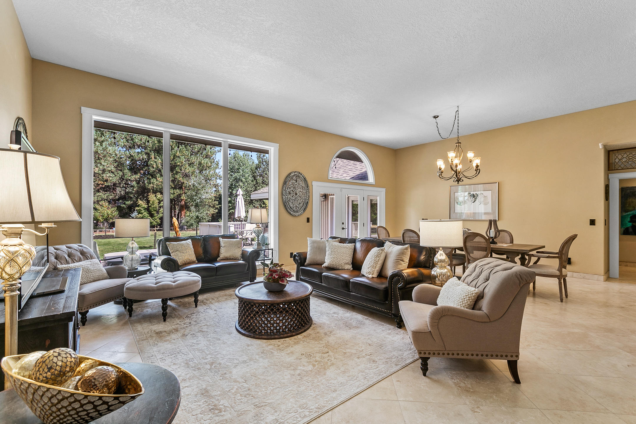 20407 Christmas Ridge Bend, OR 97702 - Photo 14 of 38 11