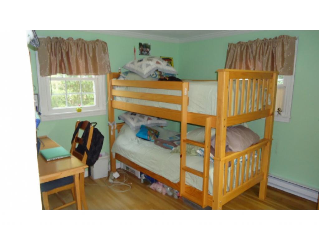 33 Caron Road Bedford, NH 03110 - Photo 22 of 25