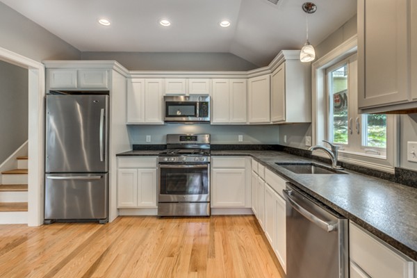 134 Boston Rock Road Melrose, MA 02176 - Photo 13 of 30 Gallery Image 13