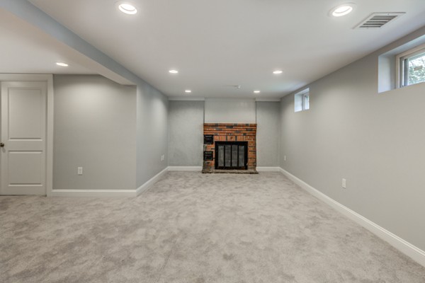 134 Boston Rock Road Melrose, MA 02176 - Photo 25 of 30 Gallery Image 25