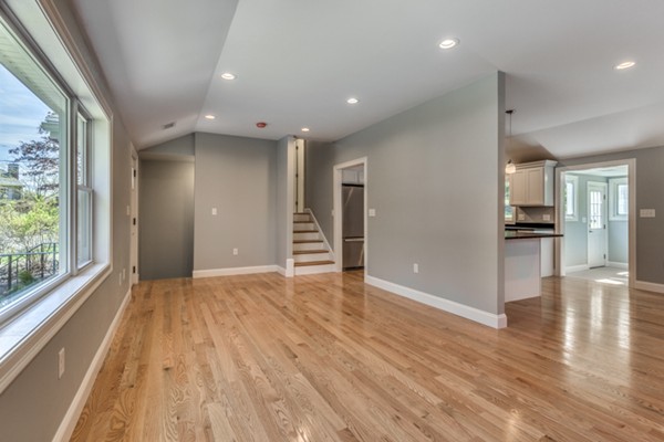 134 Boston Rock Road Melrose, MA 02176 - Photo 8 of 30 Gallery Image 8