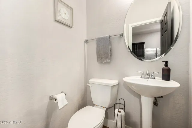 $347,000 | 6609 West Johnson Street, Phoenix, AZ 85043