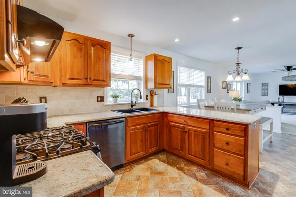 $475,000 | 3888 Sterling Way, Columbia, PA 17512