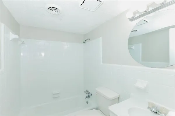 $1,100 | 2065 Alison Court Southwest, Unit 1, Atlanta, GA 30311