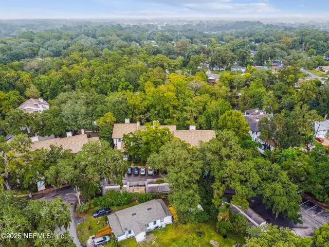 $89,900 | 1604 Arcadia Drive, Unit 110, Jacksonville, FL 32207