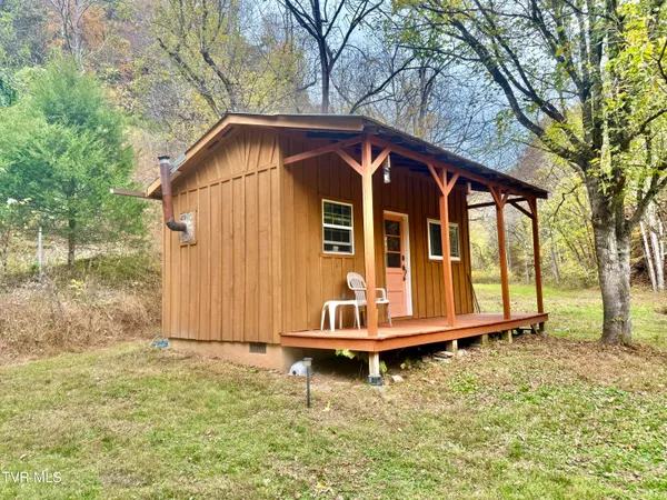 $649,900 | 1499 Keesel Hollow Road, Bybee, TN 37713