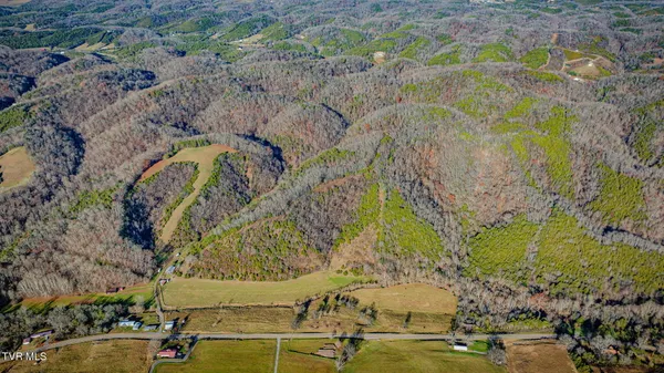 $649,900 | 1499 Keesel Hollow Road, Bybee, TN 37713