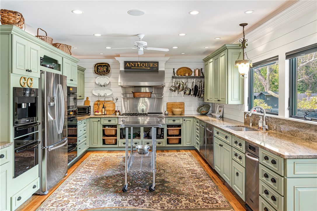 77 Janice Road Warwick, RI 02886 - Photo 28 of 50 5 Propane Burners w/ 18" Griddle, 2 Bosch Dishwashers, High End 'Stacked' Appliances