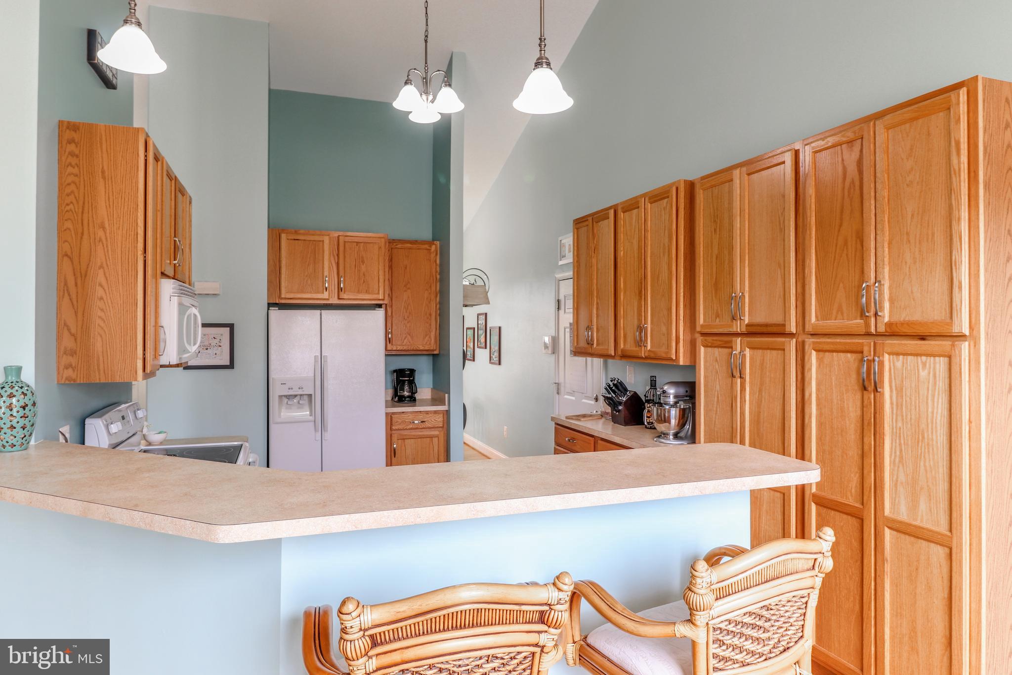 11151 Rawhide Road Lusby, MD 20657 - Photo 9 of 35 Breakfast bar area
