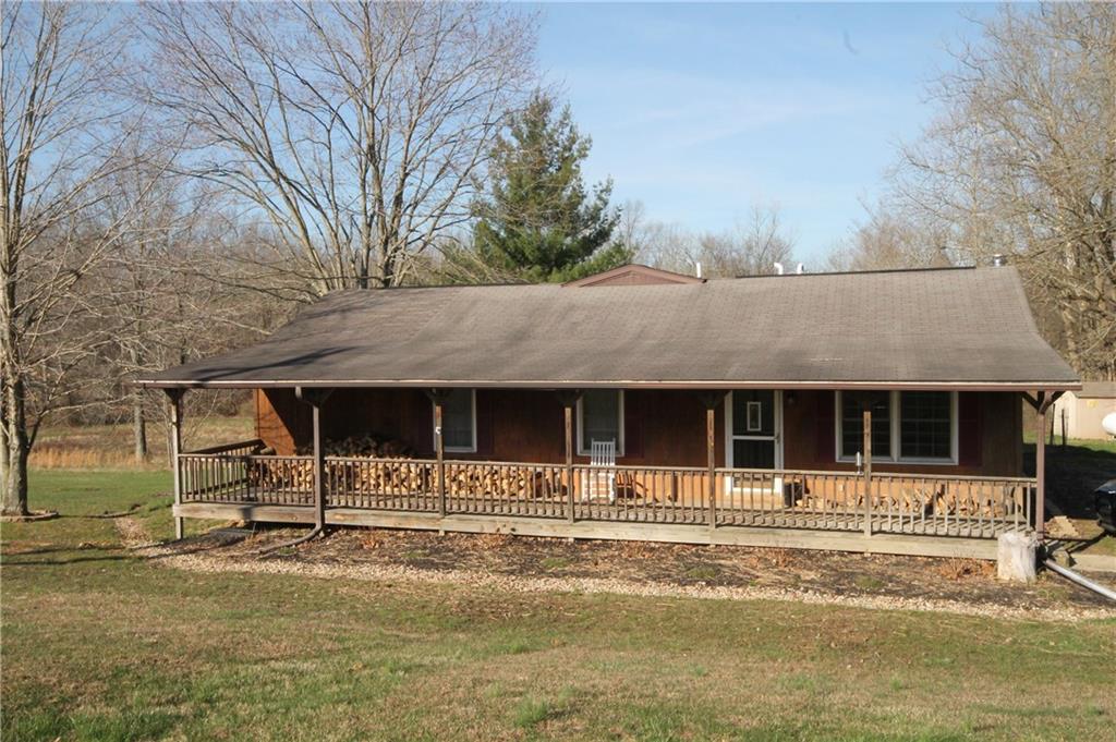 7880 South Sprague Road Columbus, IN 47201 - Photo 1 of 24