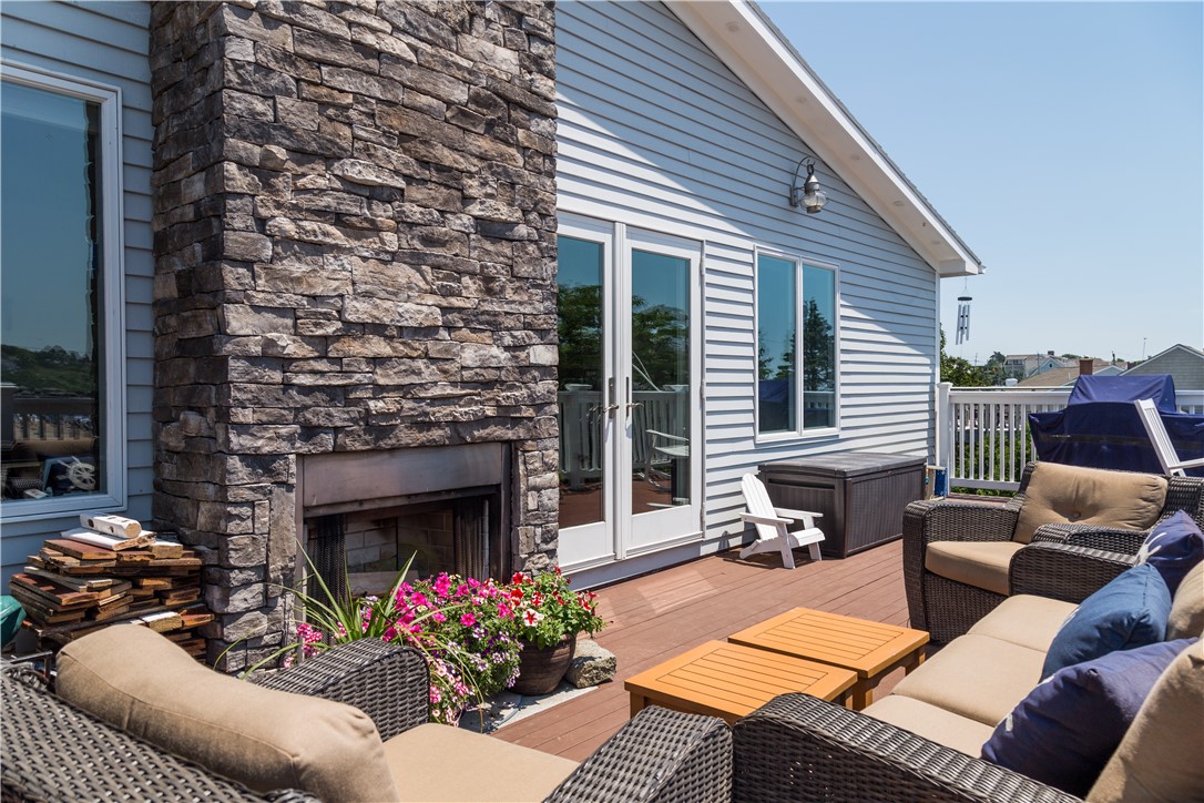 6 Dunes Road Narragansett, RI 02882 - Photo 23 of 26