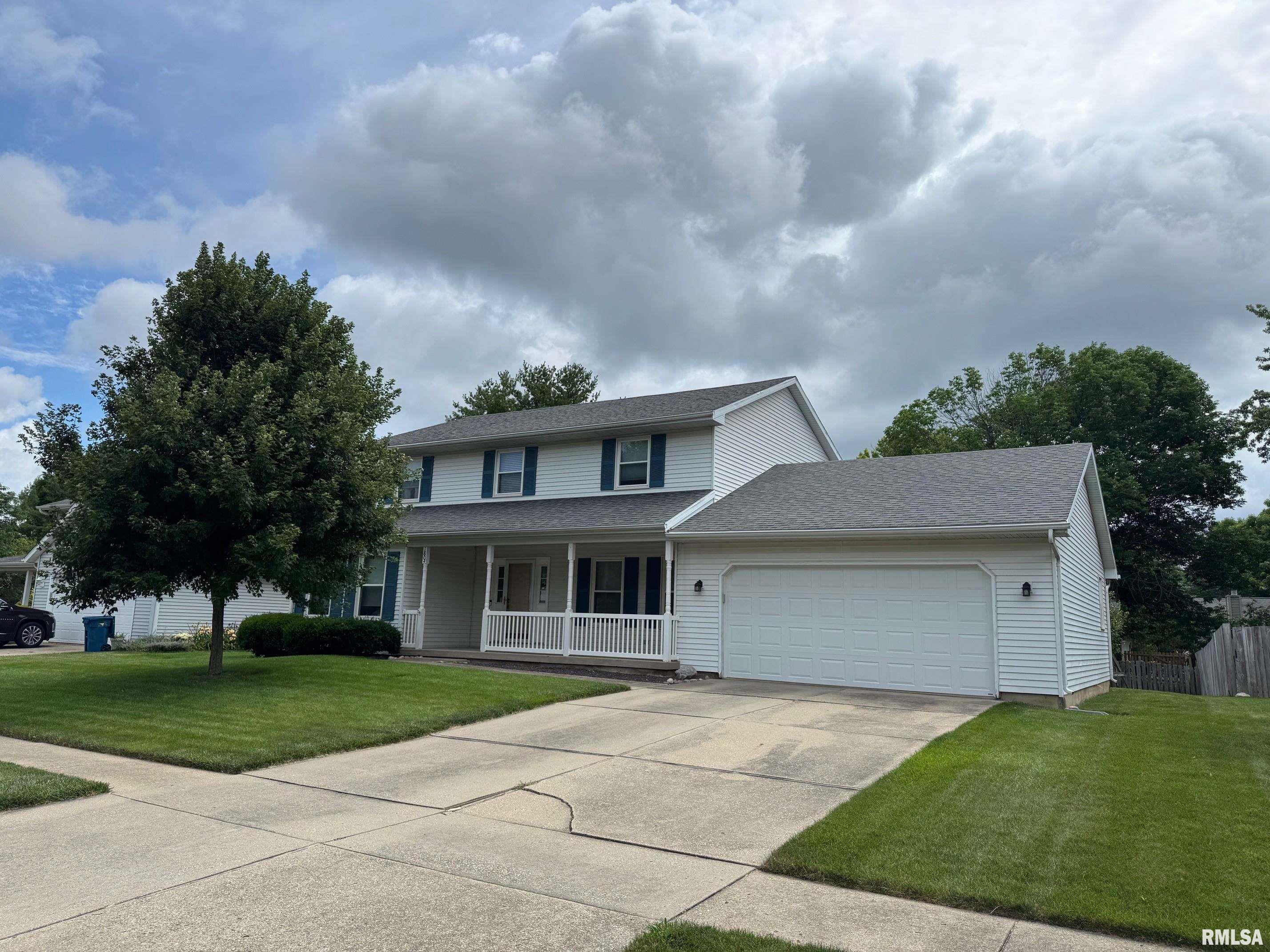 1804 Hunter Ridge Drive Springfield, IL 62704 - Photo 1 of 22 Gallery Image 1