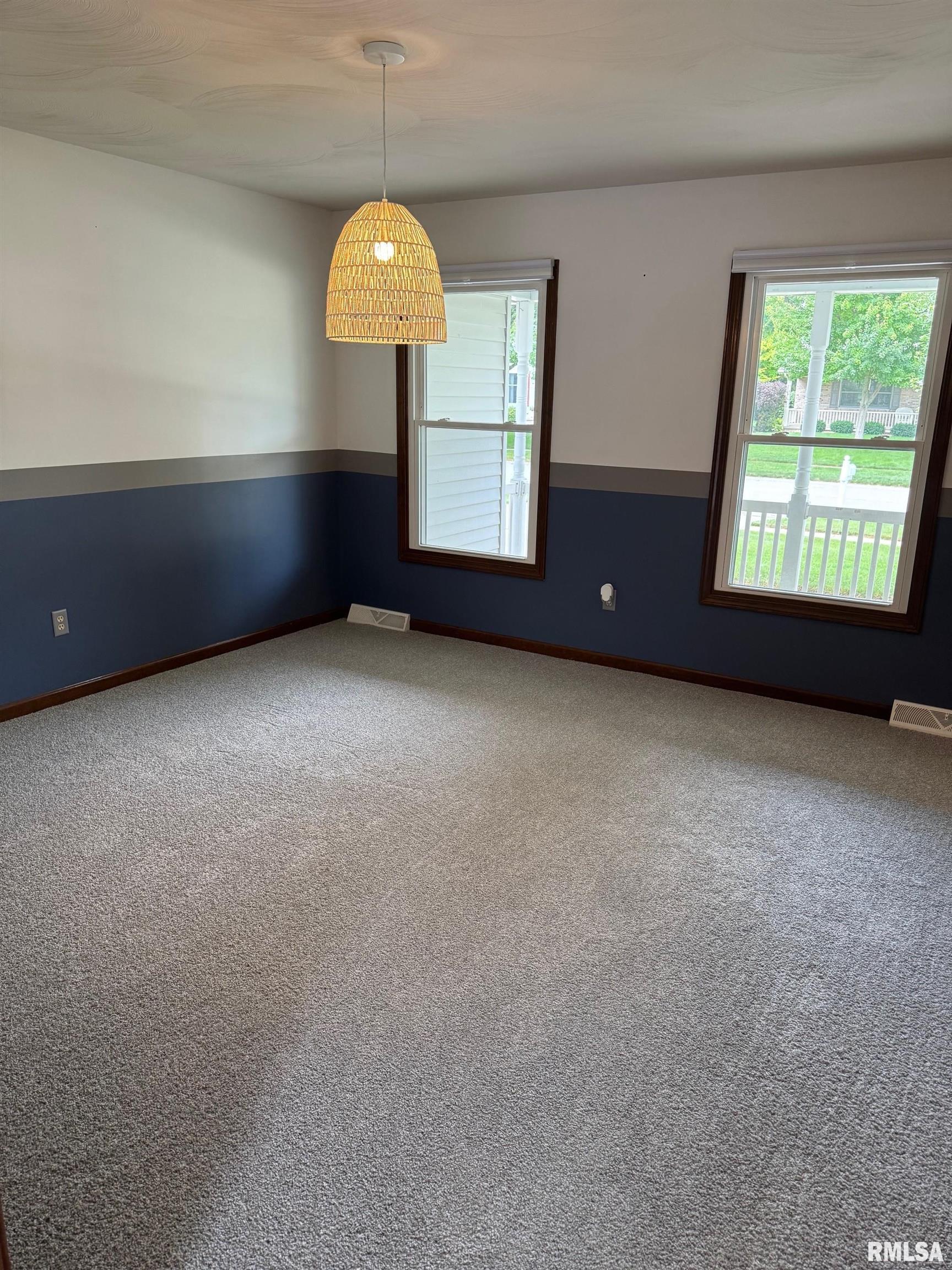 1804 Hunter Ridge Drive Springfield, IL 62704 - Photo 6 of 22 Gallery Image 6