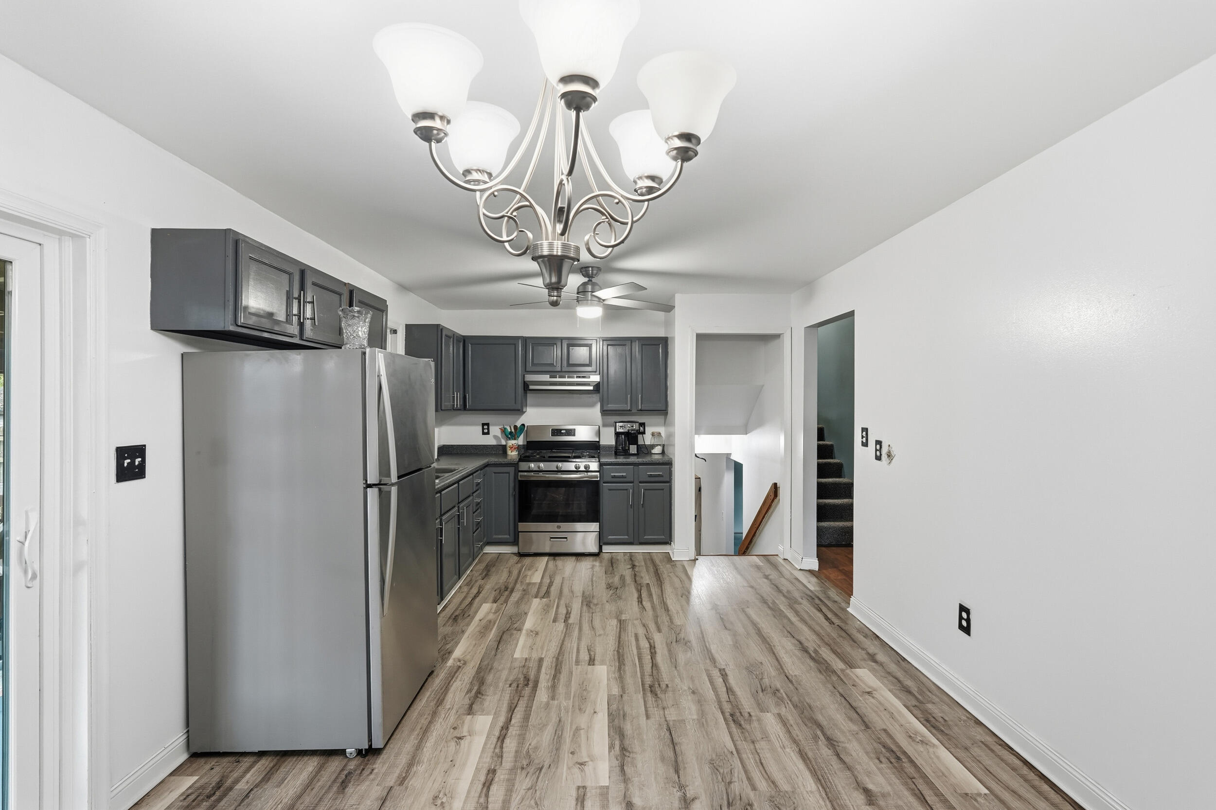 2140 Union Street Lake Station, IN 46405 - Photo 11 of 25 2500x1666