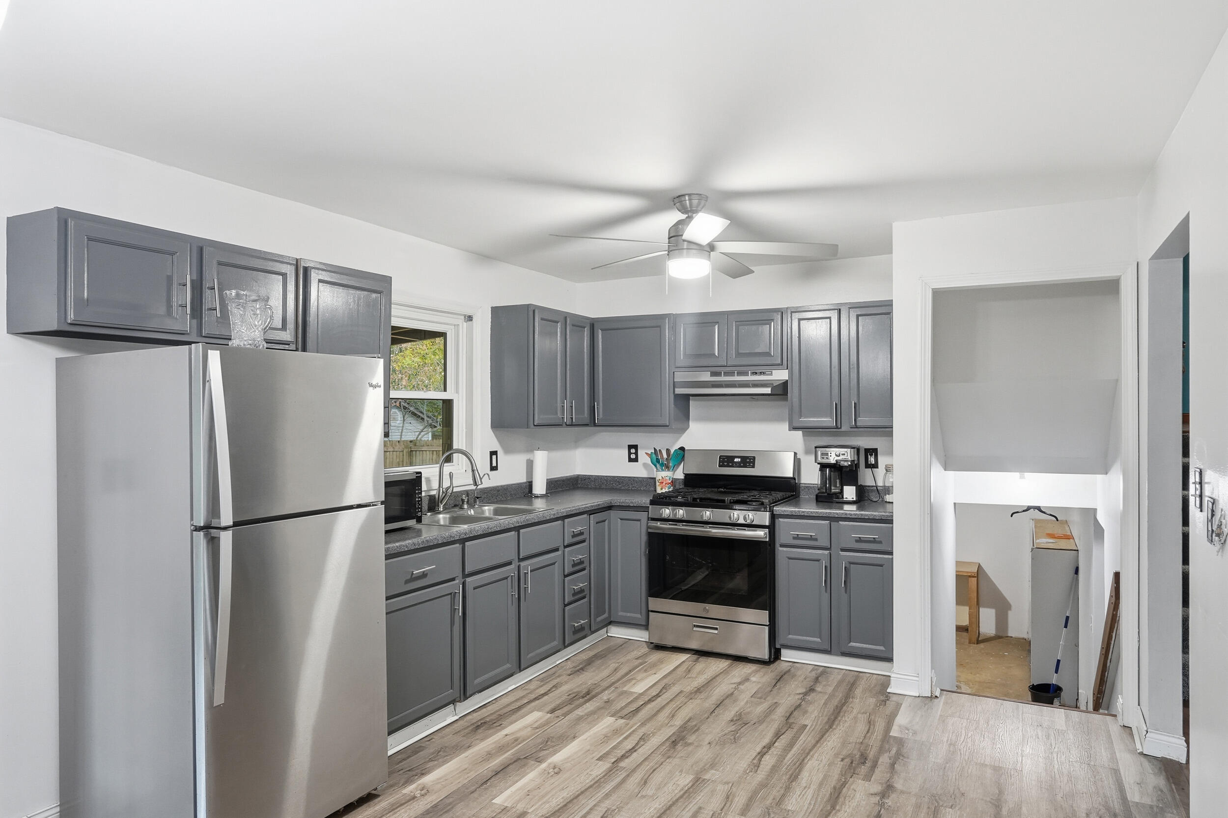 2140 Union Street Lake Station, IN 46405 - Photo 8 of 25 2500x1666