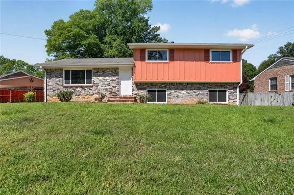 $225,000 | 6107 Winview Drive, Forest Park, GA 30297