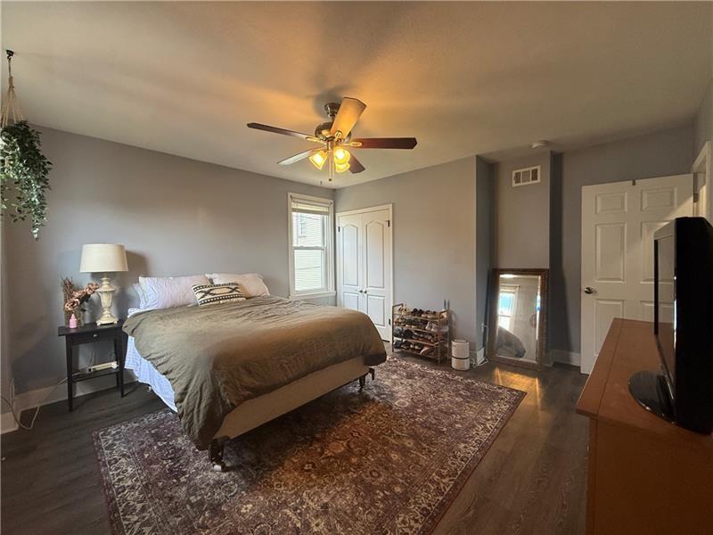 907 Spring Way Pittsburgh, PA 15215 - Photo 35 of 45 Gallery Image 35