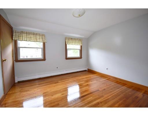6 Winstead Road Weymouth, MA 02189 - Photo 6 of 14
