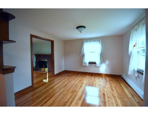 6 Winstead Road Weymouth, MA 02189 - Photo 9 of 14