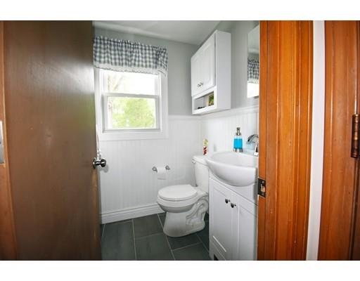 6 Winstead Road Weymouth, MA 02189 - Photo 10 of 14