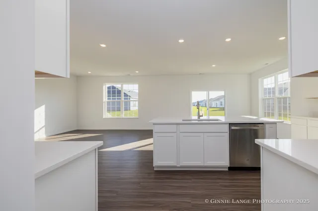 $2,800 | 5913 East 109th Place, Winfield, IN 46307