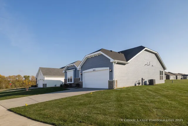 $2,800 | 5913 East 109th Place, Winfield, IN 46307