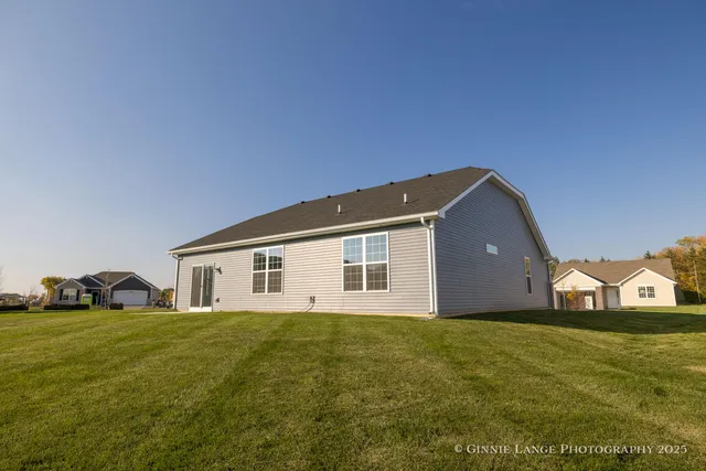 $2,800 | 5913 East 109th Place, Winfield, IN 46307