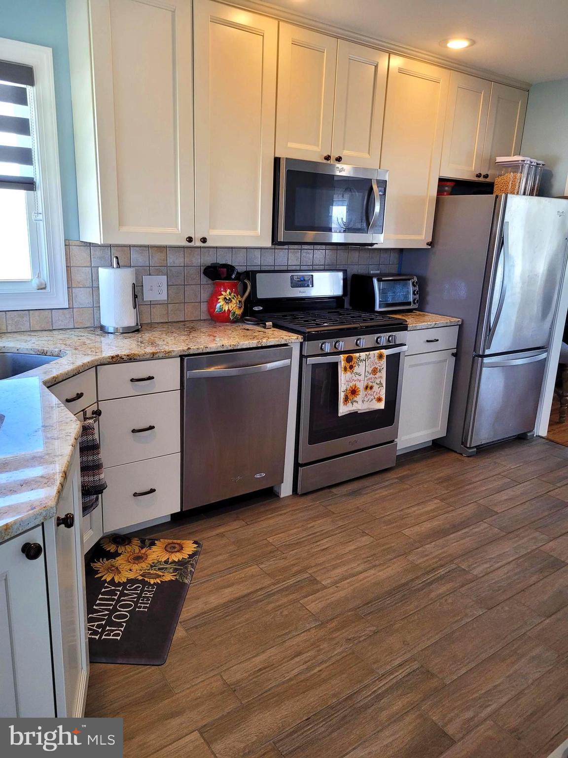 513 Monroe Street Riverside, NJ 08075 - Photo 9 of 28 Kitchen with Recessed Lighting & Granite Counters