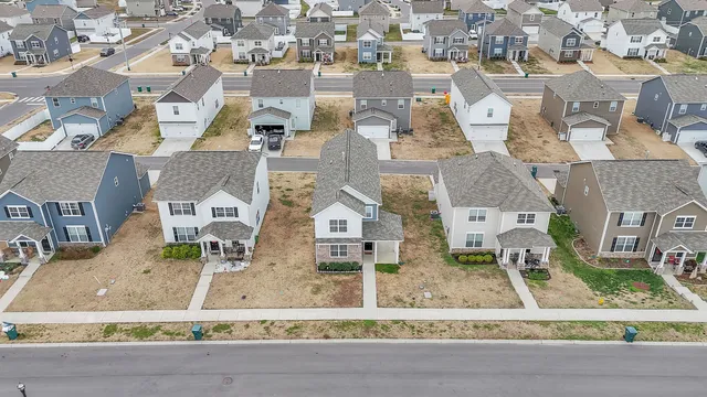 $375,000 | 1519 Ashgrove Place, Lebanon, TN 37087