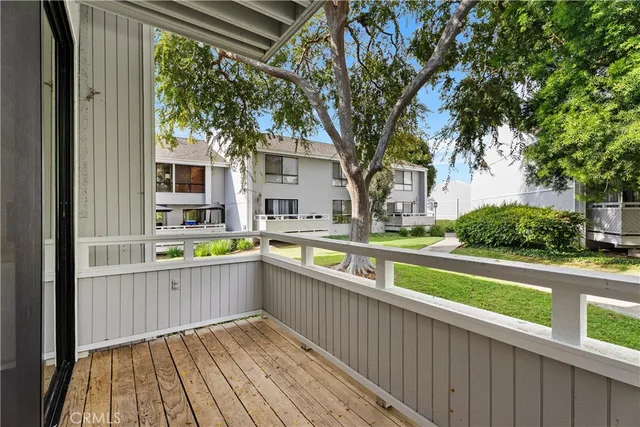 $4,950 | 6 Serena Court, Newport Beach, CA 92663