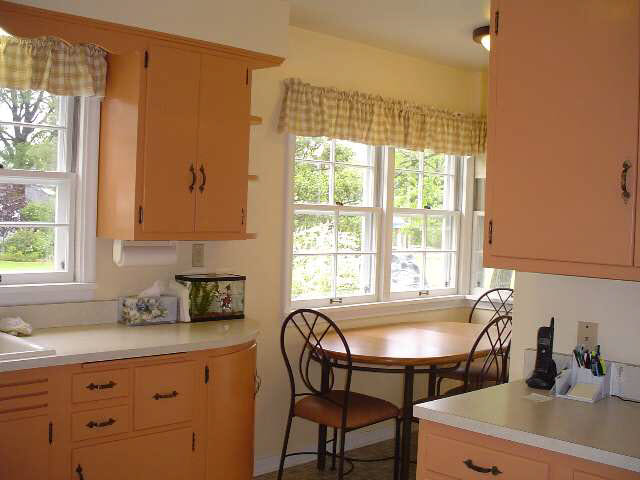 2712 West Berwyn Road Muncie, IN 47304 - Photo 6 of 9