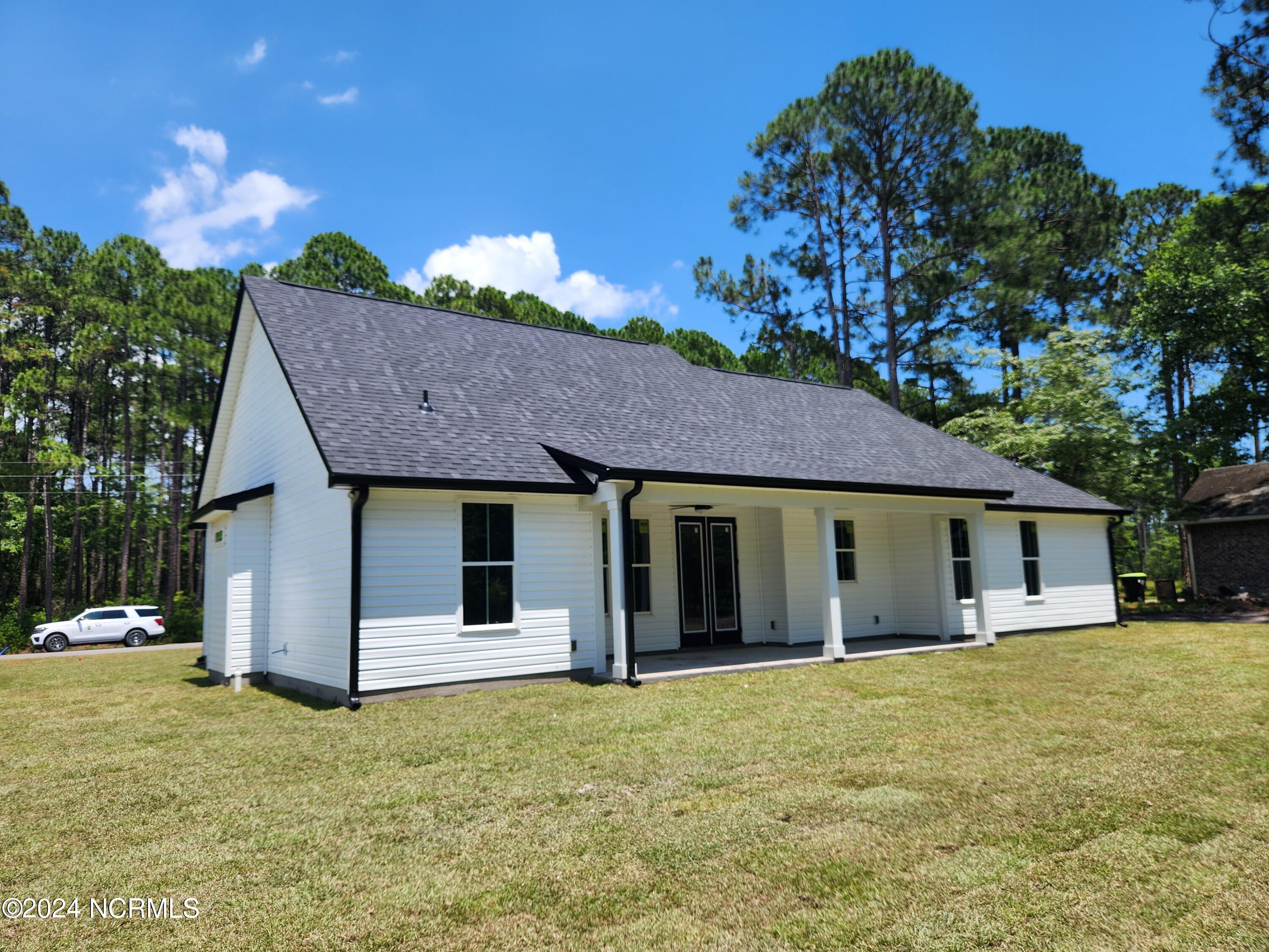 255 Boundary Loop Road Northwest Calabash, NC 28467 - Photo 33 of 42 20240612_135629