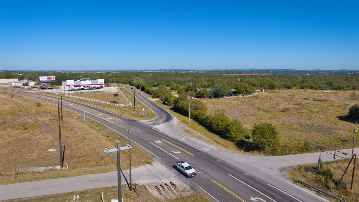 112 Loop 308 Briggs, TX 78608 - Photo 33 of 37 a view of a city