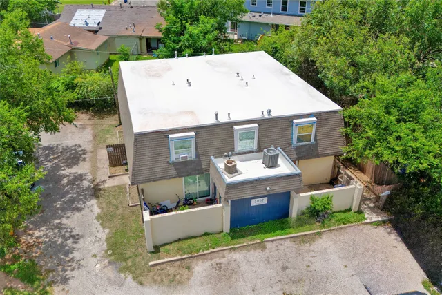 $1,199 | 5002 Blue Spruce Circle, Unit C, Austin, TX 78723