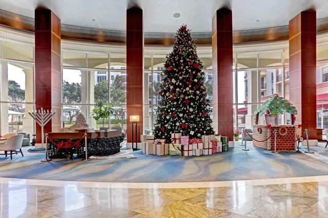 $589,900 | 3800 North Ocean Drive, Unit 518, Singer Island, FL 33404