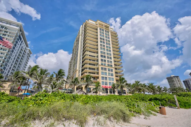 $589,900 | 3800 North Ocean Drive, Unit 518, Singer Island, FL 33404