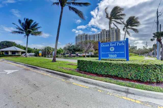 $589,900 | 3800 North Ocean Drive, Unit 518, Singer Island, FL 33404
