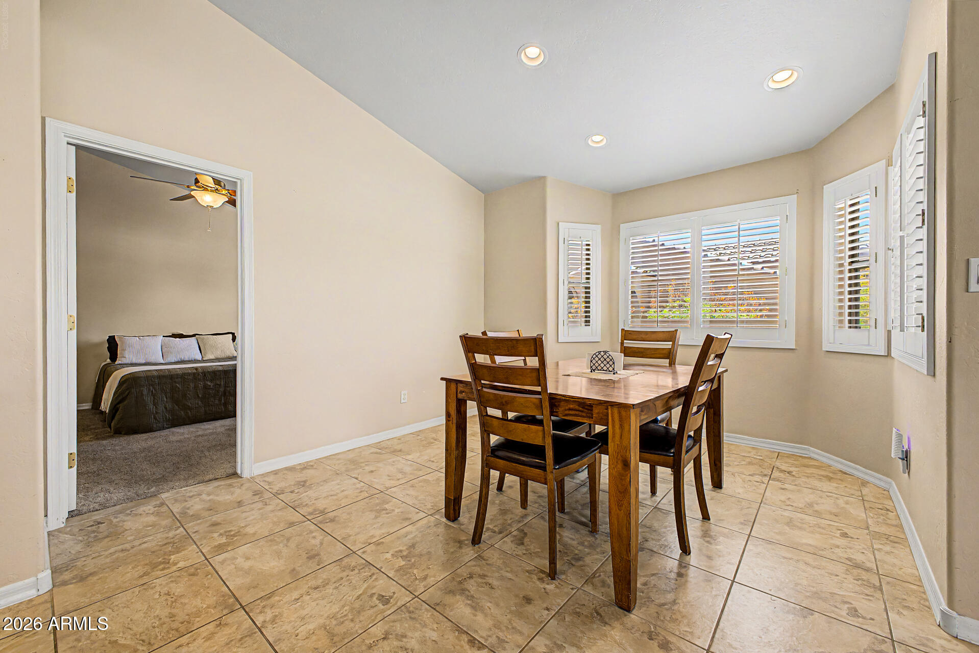 4202 East Broadway Road, Unit 16 Mesa, AZ 85206 - Photo 6 of 39 WELCOME HOME!
