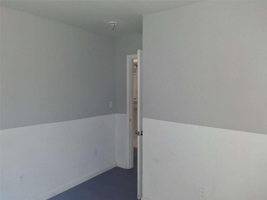 1032 Valley View Road Southeast Atlanta, GA 30315 - Photo 20 of 25