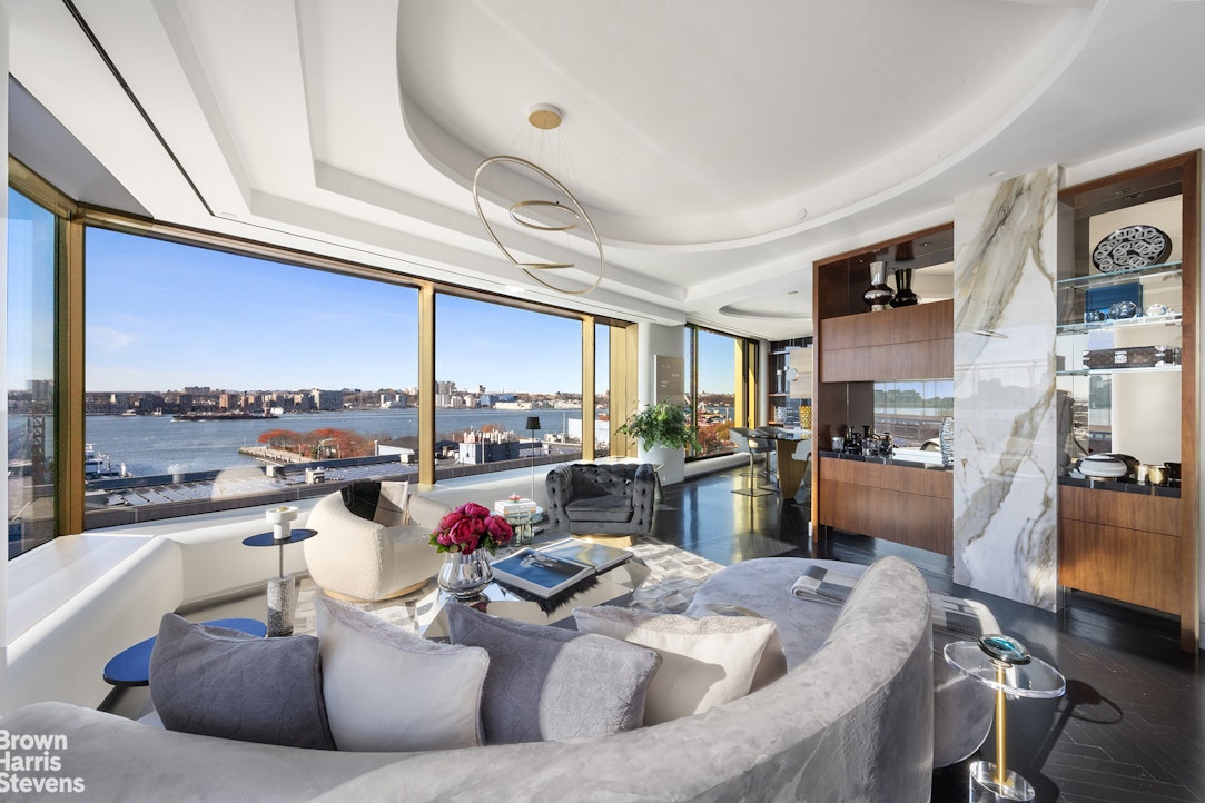 551 West 21st Street, Unit 7B Manhattan, NY 10011 - Photo 2 of 45