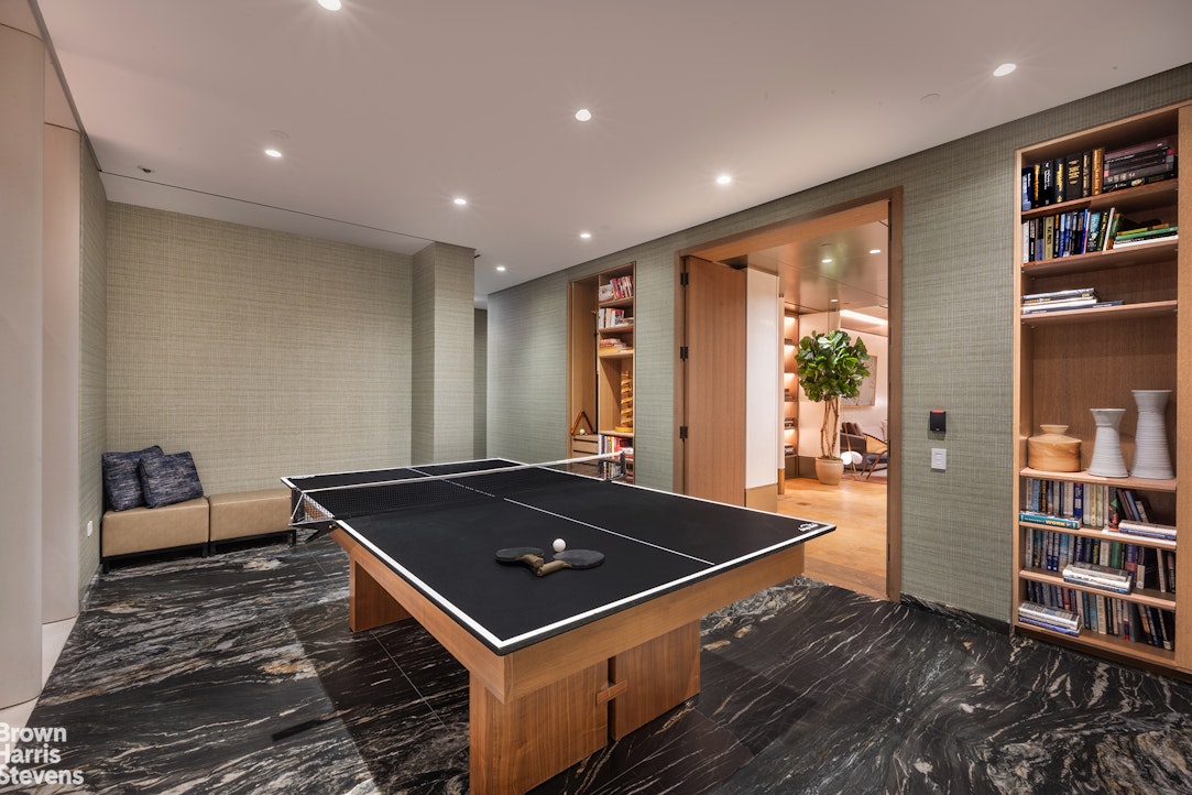 551 West 21st Street, Unit 7B Manhattan, NY 10011 - Photo 19 of 45