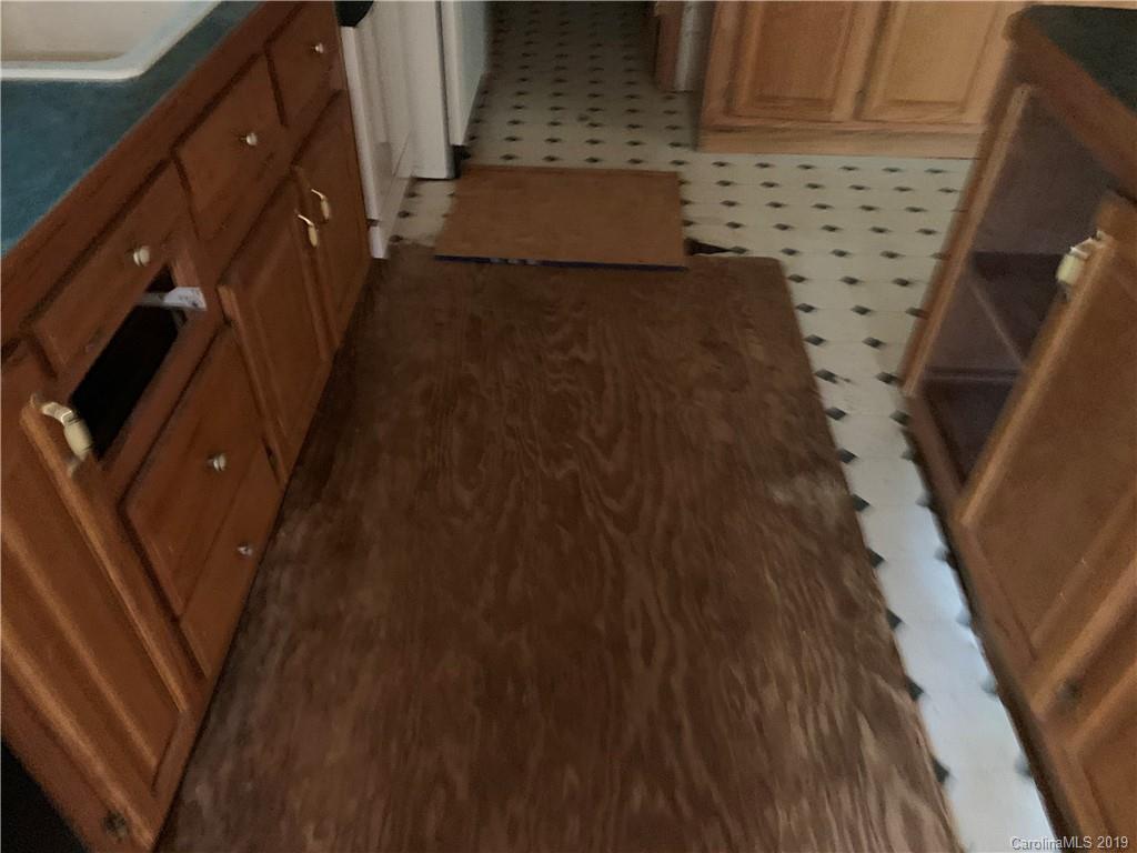 62 Smith Lake Road Leicester, NC 28748 - Photo 21 of 21 Gallery Image 21