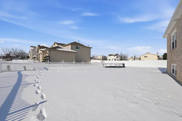 $331,999 | 322 Central Avenue, Matteson, IL 60443