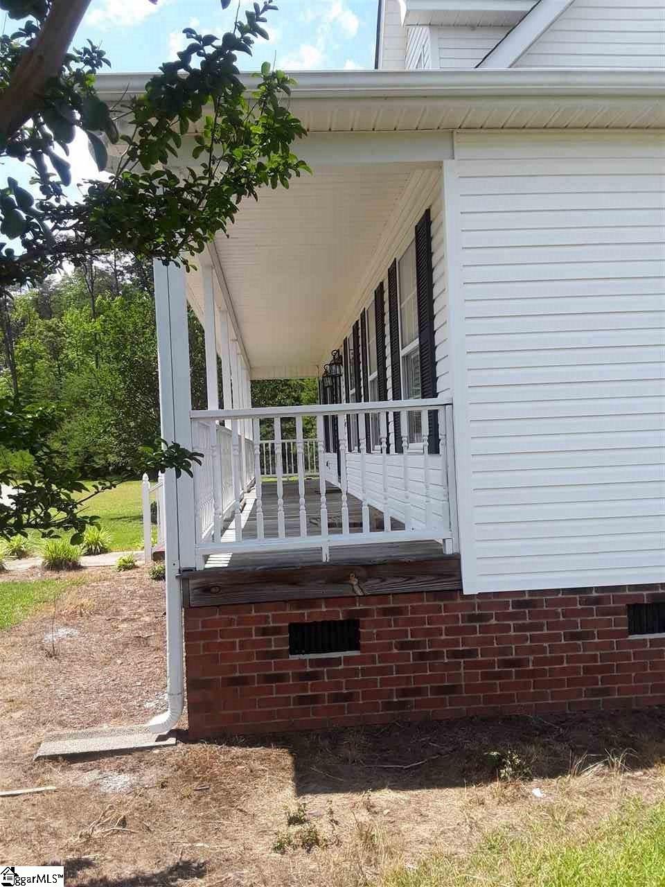 240 Forest Dale Road Marietta, SC 29661 - Photo 5 of 18