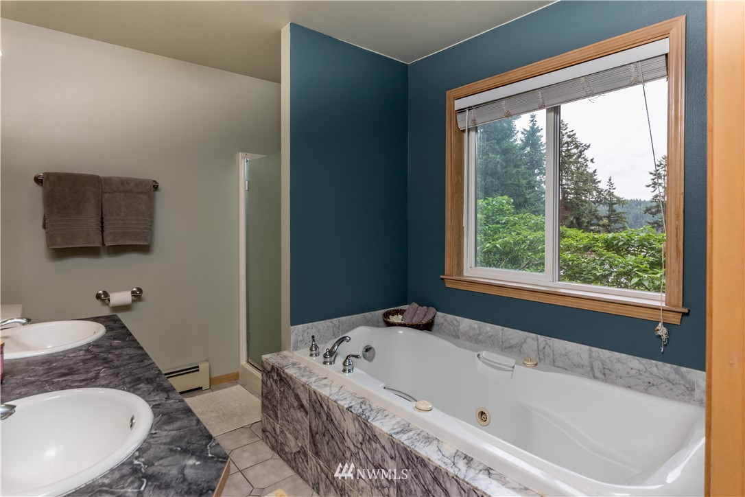 4391 South Discovery Road Port Townsend, WA 98368 - Photo 16 of 25 Gallery Image 16