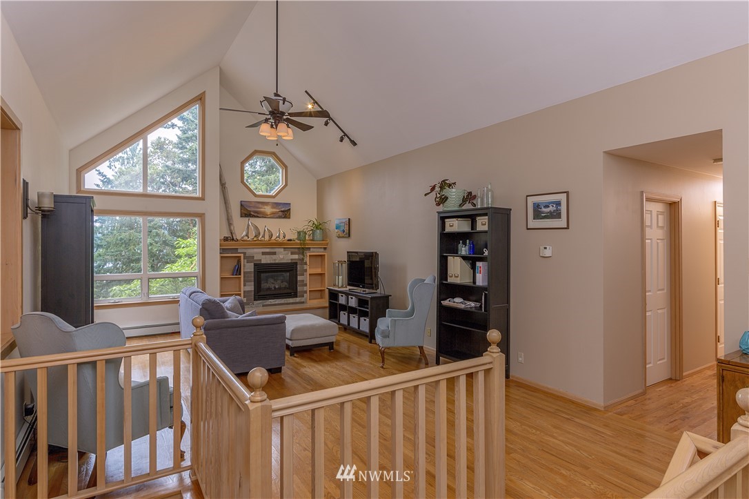 4391 South Discovery Road Port Townsend, WA 98368 - Photo 8 of 25 Gallery Image 8
